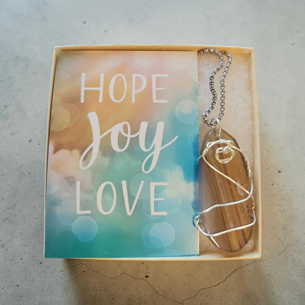 Golden Glow Wire-Wrapped Natural Stone Necklace – Stainless Steel Chain & Prayer Card Set