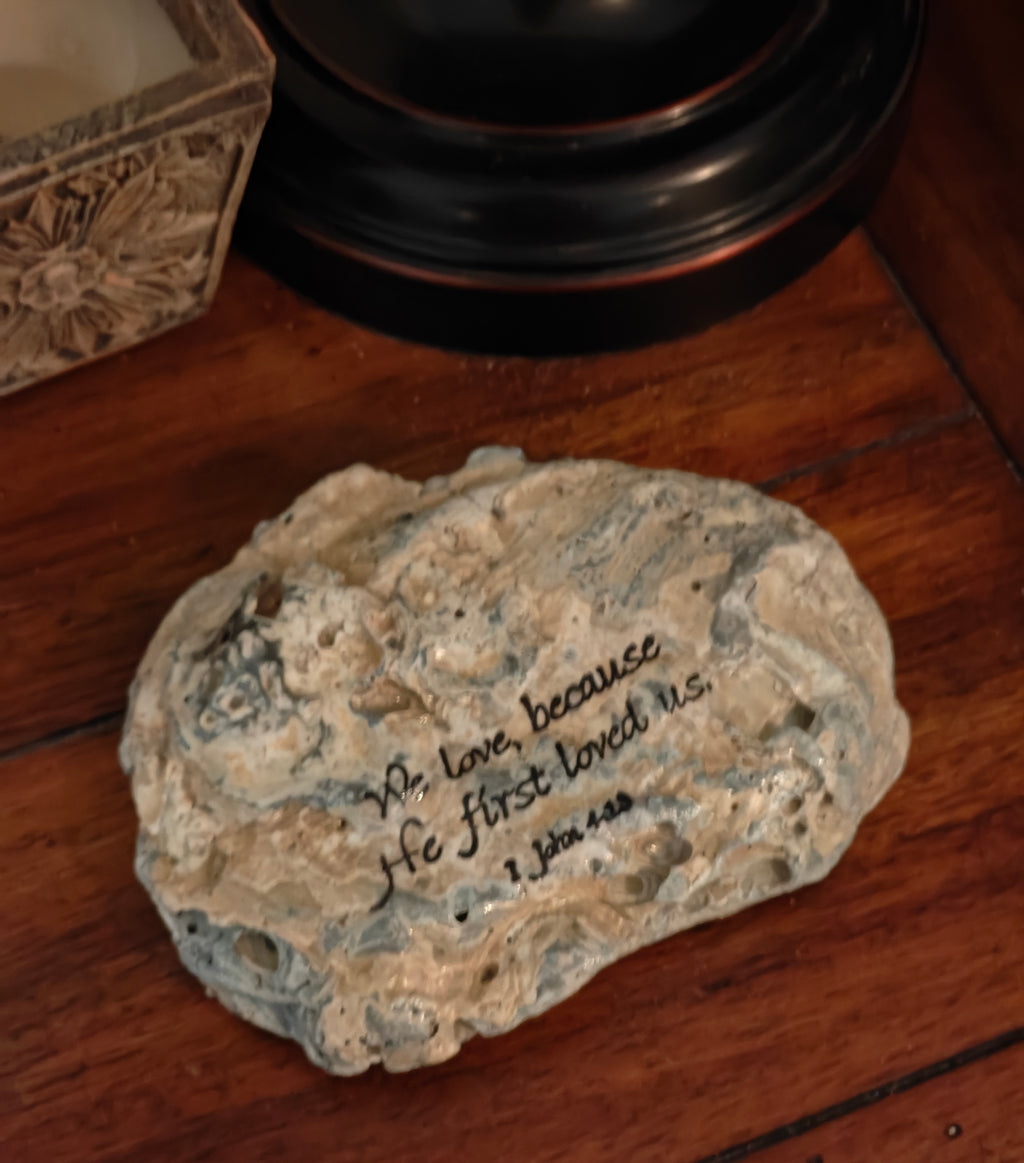 "First Loved" Hand-Decoupage Blue Heron Beach Shell – Medium Keepsake