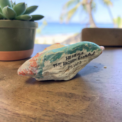 "He Heals" Natural Oyster Shell | Beach Scene & Psalm 147:3