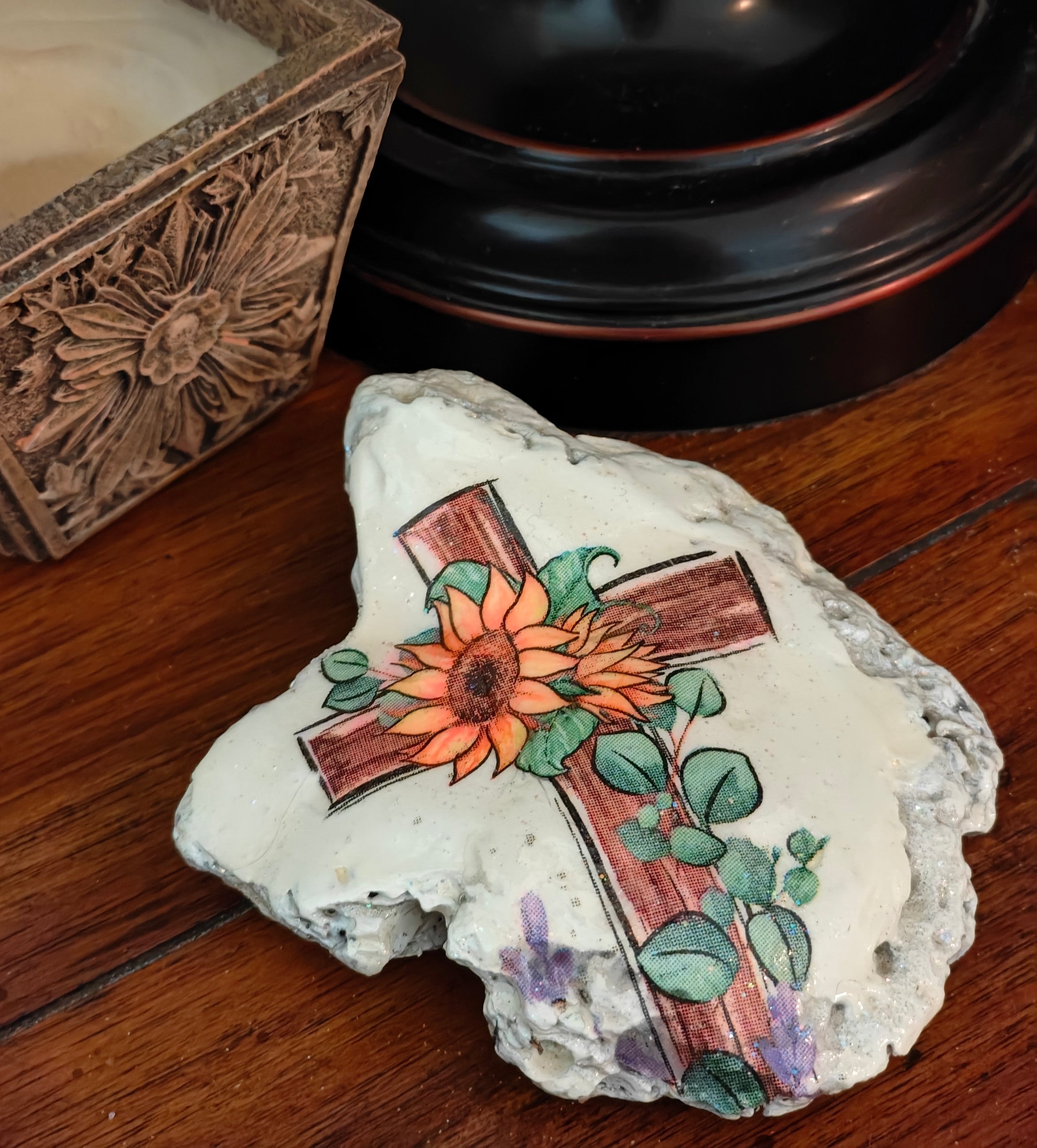 The "Son-Seeker" Sunflower & Cross Shell