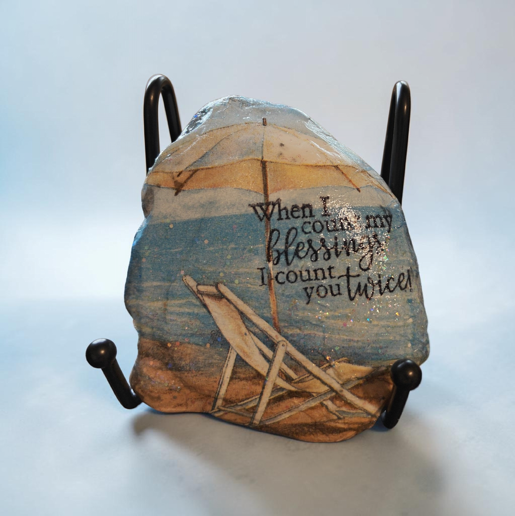 "Double the Blessings" Beach Scene Shell – Handcrafted Coastal Friendship Keepsake