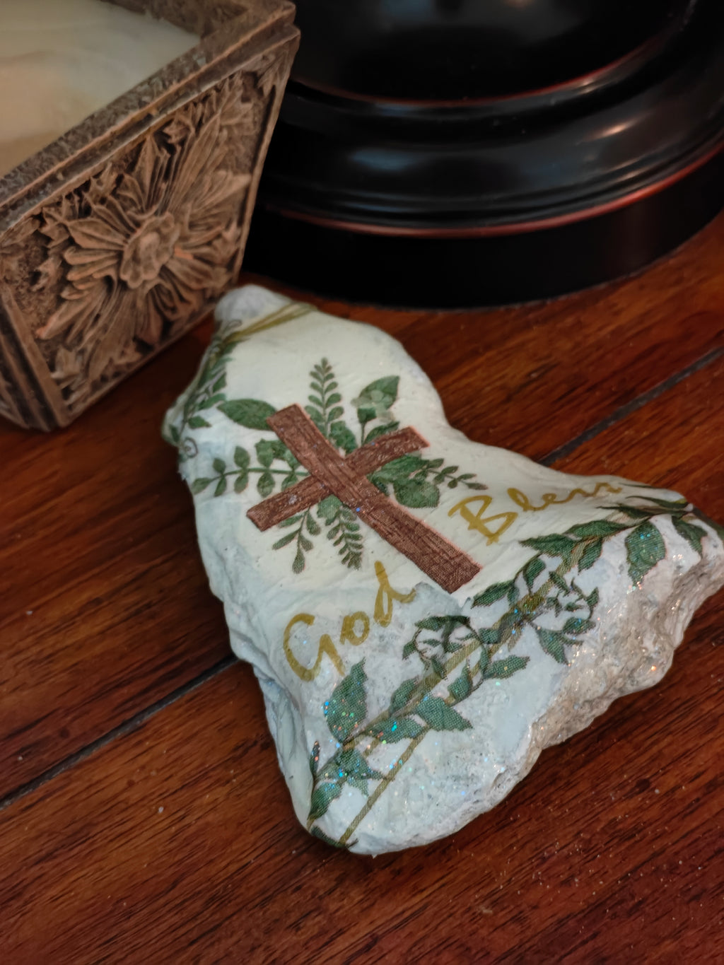 God Bless decorative shell