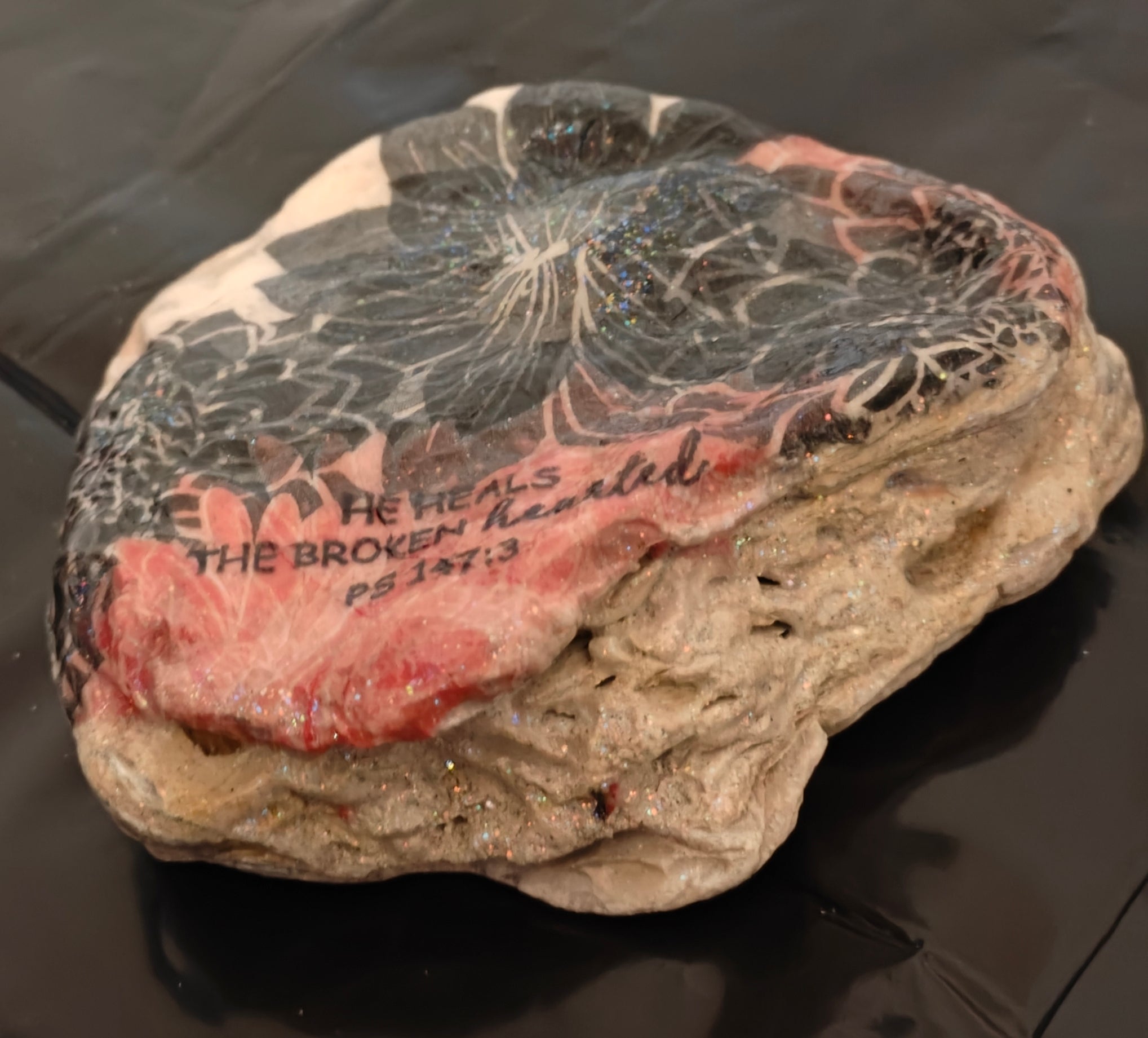 3D Floral Scripture Shell – "He Heals the Broken-hearted" – Hand-Decorated Black & Pink Art