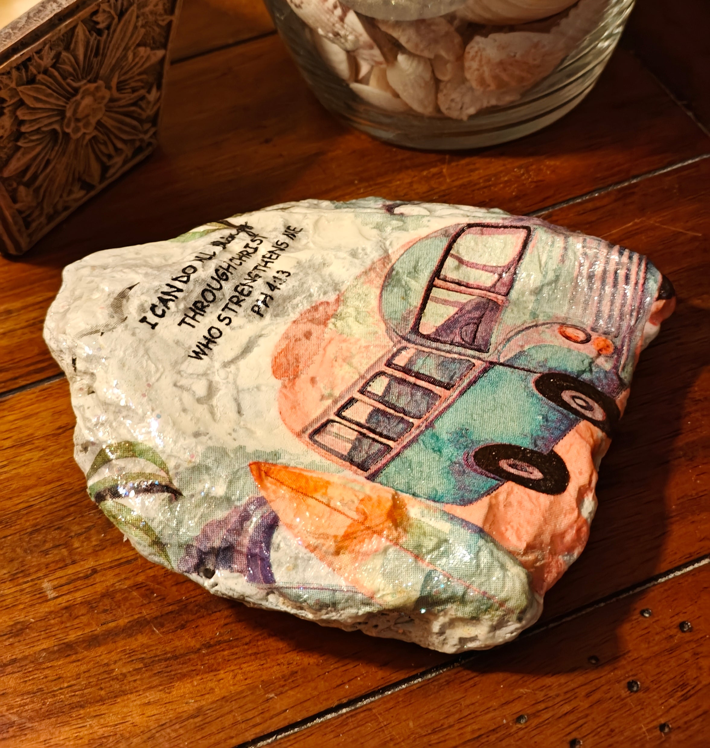 Retro VW Bus Natural Shell Decor – "I Can Do All Things" – Hand-Decorated Scripture Keepsake