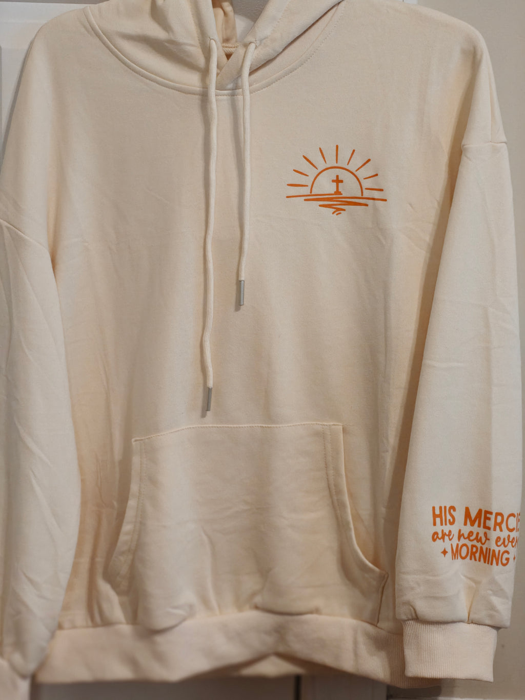 "His Mercies Are New" Beige Graphic Sweatshirt – Sunshine & Cross – Size Large