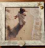 "Footprints" 5x5 Coastal Jesus Frame – Gold Seashell & Starfish Decor