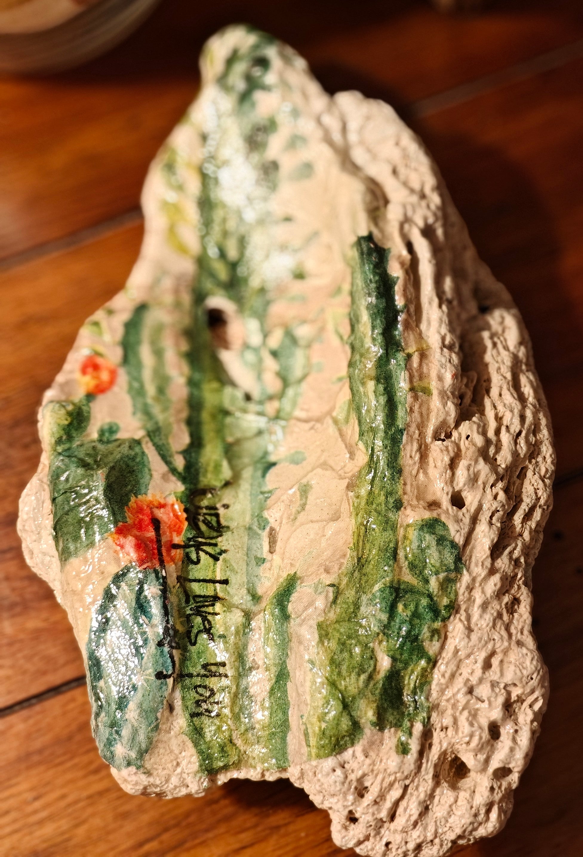 Jesus Loves You" Cactus Design Shell – Medium Hand-Decorated Desert Decor