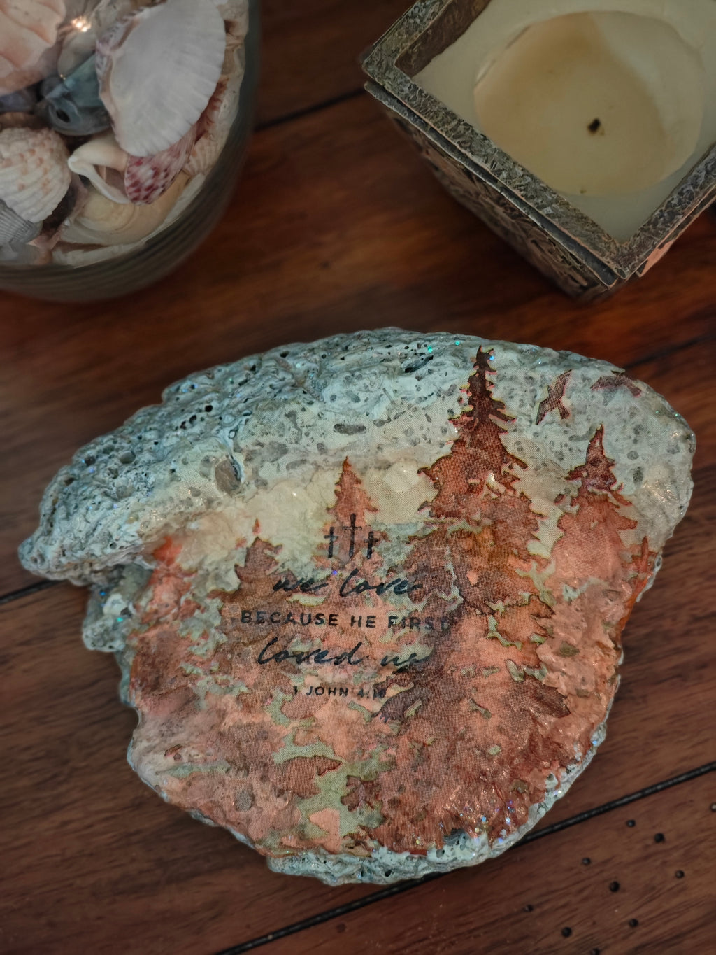 The Forest Grace Shell | Large Hand-Decorated Rustic Woodland Scallop