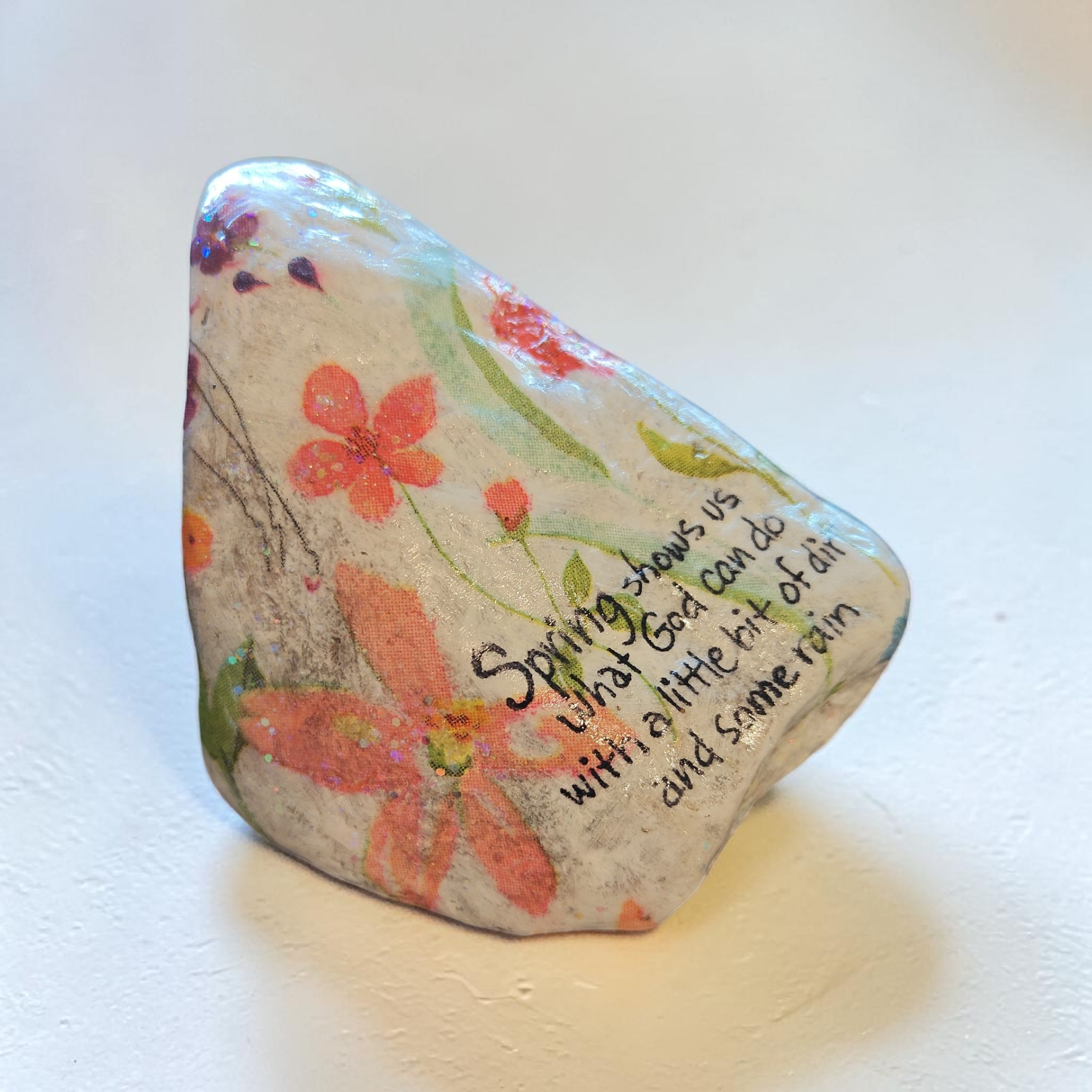 "Spring Showers" Floral Shell – Handcrafted Seasonal Faith Keepsake