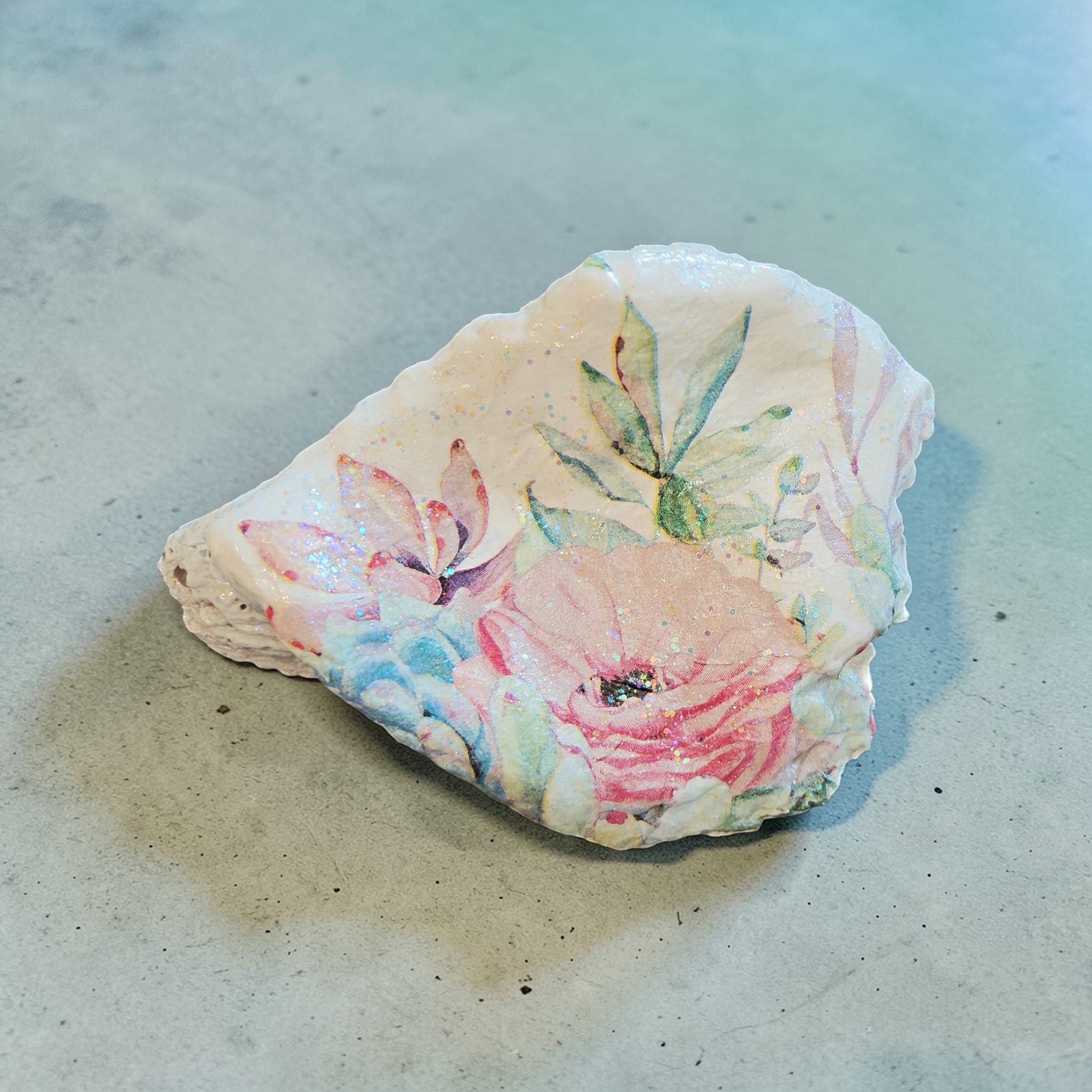 The Springtime Grace Shell-Be Strong and Courageous